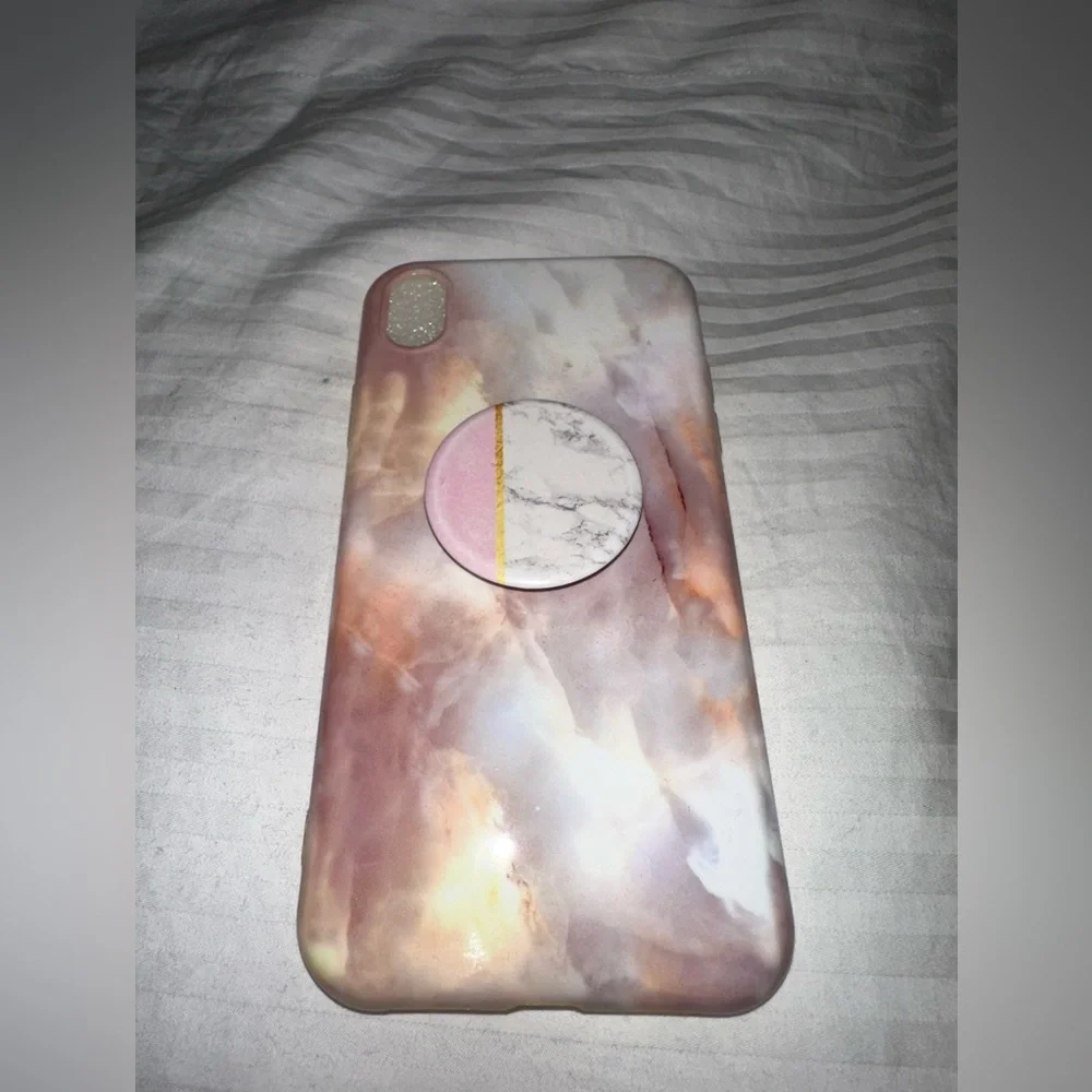 iPhone XR case lot - Picture 4 of 10